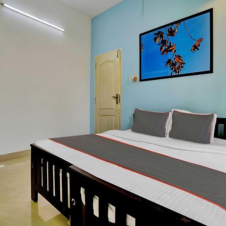 Collection O 81026 Suqoon Premium Stays Kochi Exterior foto